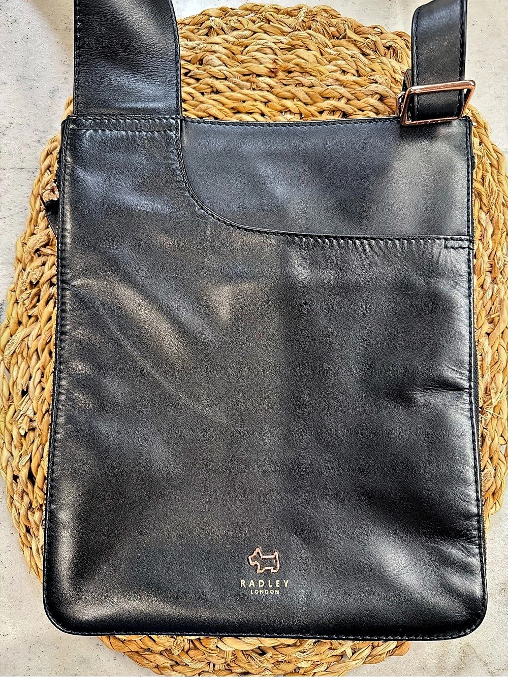Radley London Pockets Medium Ziptop Crossbody Bag Black Leather